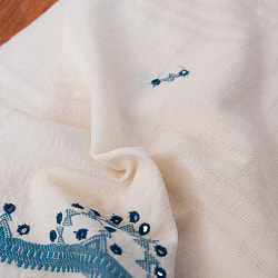 ブジョーディ村の手織りショール - サブ4