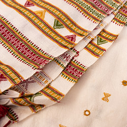 ブジョーディ村の手織りショール - サブ5