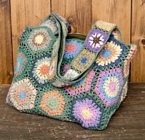 お花刺繍のショルダーバッグ【山型】グリーンの商品写真