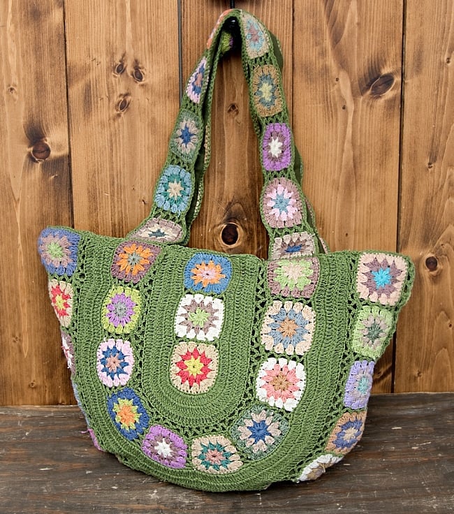 お花刺繍のショルダーバッグ【丸型】グリーンの写真ショルダーバッグ,カバン,バッグ