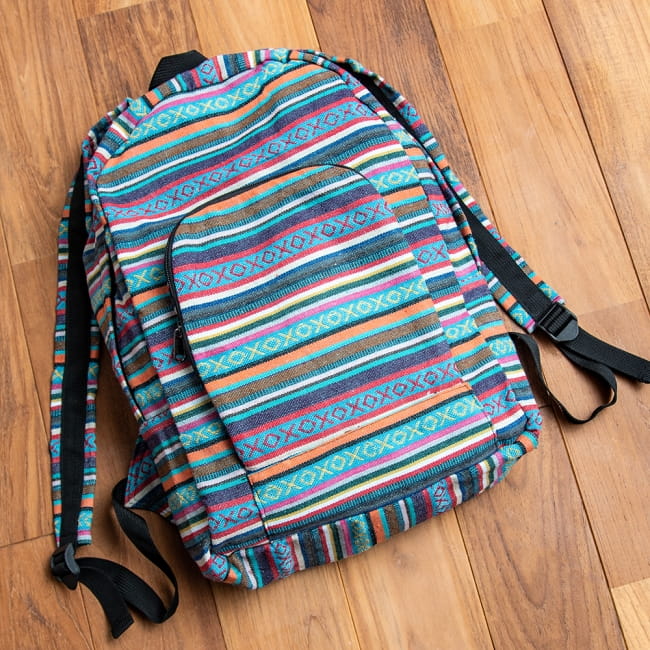 ネパールゲリのバックパック - 青系の写真1枚目です。エスニックファッションにもぴったりな、ネパールのゲリ素材で作られたバックパックです。リュックサック,バックパック,ゲリ
