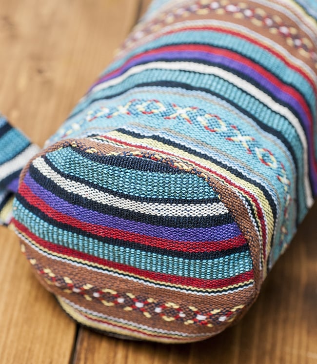 ネパール織り布のヨガマットバッグ 2 - 底面もしっかり作られています