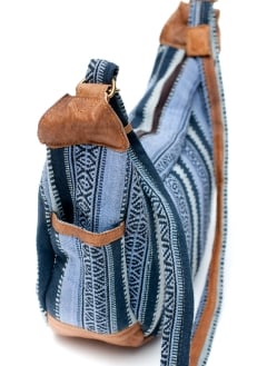 エスノ刺繍のバナナ型レザーショルダーバッグ - 青系 - サブ5