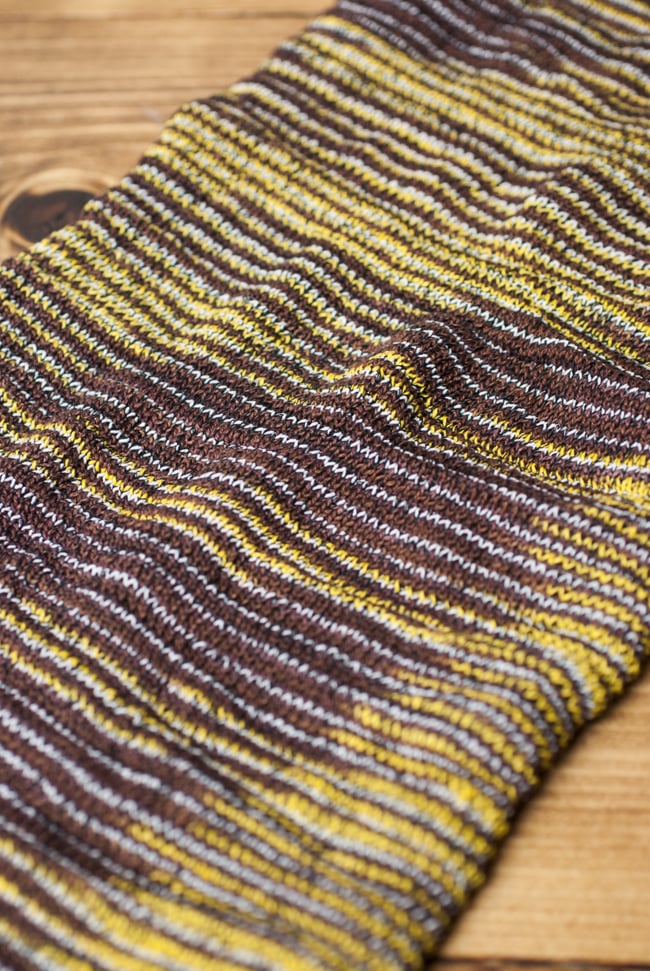 何通りも楽しめる!魔法のターバン 【黄×ブラウン】 3 - アップにしてみました。ニットなので伸縮性もあり、使いやすいです。