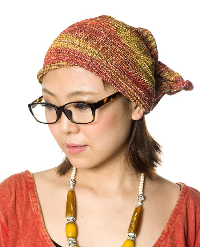 何通りも楽しめる!魔法のターバン 【黄×赤】 3 - 別の角度から写してみました。