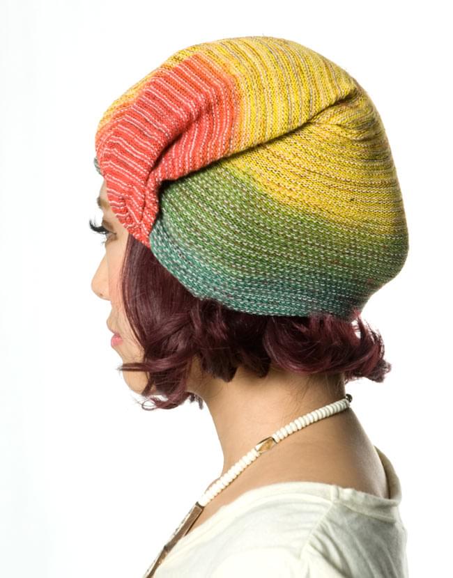 何通りも楽しめる!魔法のターバン 【ラスタ】の商品写真 3枚目 別の角度から写してみました。