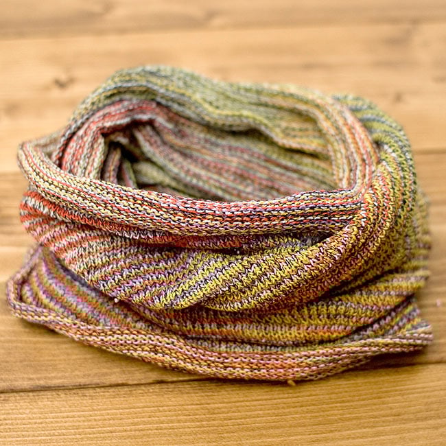 何通りも楽しめる!魔法のターバン 【黄×赤×オレンジ】の商品写真 1枚目 その日の気分で色々な巻き方ができちゃいます!