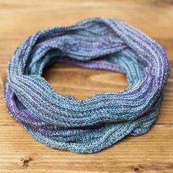 【ハーフサイズ】何通りも楽しめる！魔法のターバン 【水色系】の商品写真