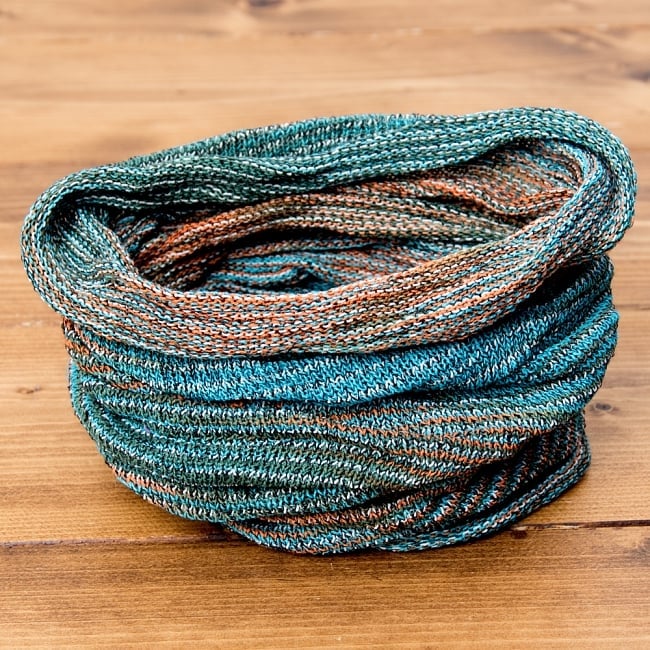 何通りも楽しめる!魔法のターバン - 水色×緑×オレンジの商品写真 1枚目 その日の気分で色々な巻き方ができちゃいます!