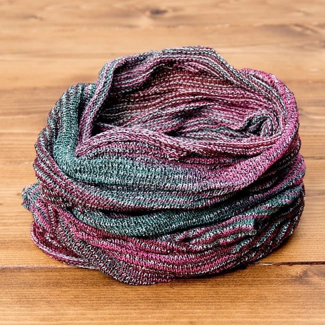 何通りも楽しめる!魔法のターバン - ピンク×グレーグリーンの商品写真 1枚目 その日の気分で色々な巻き方ができちゃいます!