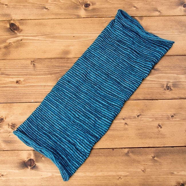 何通りも楽しめる!魔法のターバン - ブルー の商品写真 2枚目 広げるとこのような形をしています。お好みに合わせてお使いください。