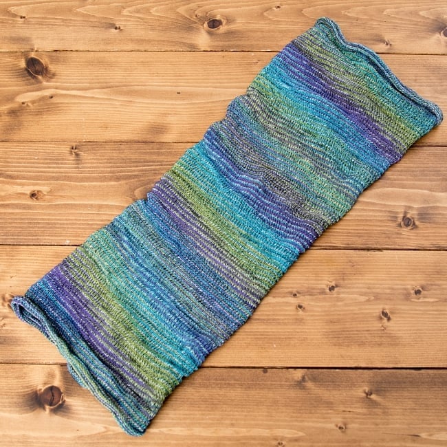 何通りも楽しめる!魔法のターバン - パープル×グリーン の商品写真 2枚目 広げるとこのような形をしています。お好みに合わせてお使いください。