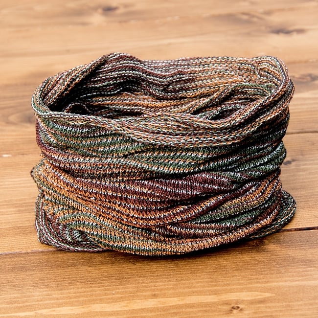 何通りも楽しめる!魔法のターバン - グリーン×オレンジ×ブラウン の商品写真 1枚目 その日の気分で色々な巻き方ができちゃいます!