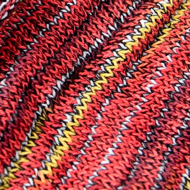 【ハーフサイズ】何通りも楽しめる！魔法のターバン - 赤×黄色 3 - アップにしてみました。ニットなので伸縮性もあり、使いやすいです。