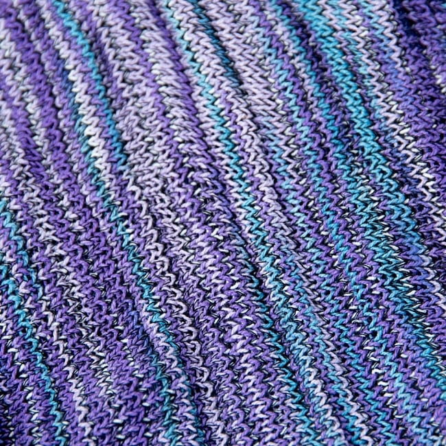 【ハーフサイズ】何通りも楽しめる！魔法のターバン - パープル 3 - アップにしてみました。ニットなので伸縮性もあり、使いやすいです。