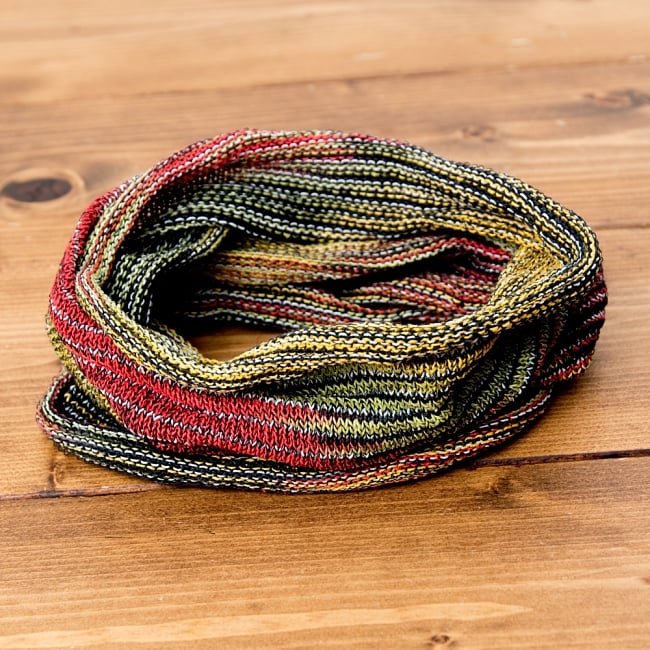 【ハーフサイズ】何通りも楽しめる!魔法のターバン - ラスタの商品写真 1枚目 その日の気分で色々な巻き方ができちゃいます!