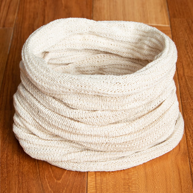 何通りも楽しめる!魔法のターバン - ホワイトの商品写真 1枚目 その日の気分で色々な巻き方ができちゃいます!