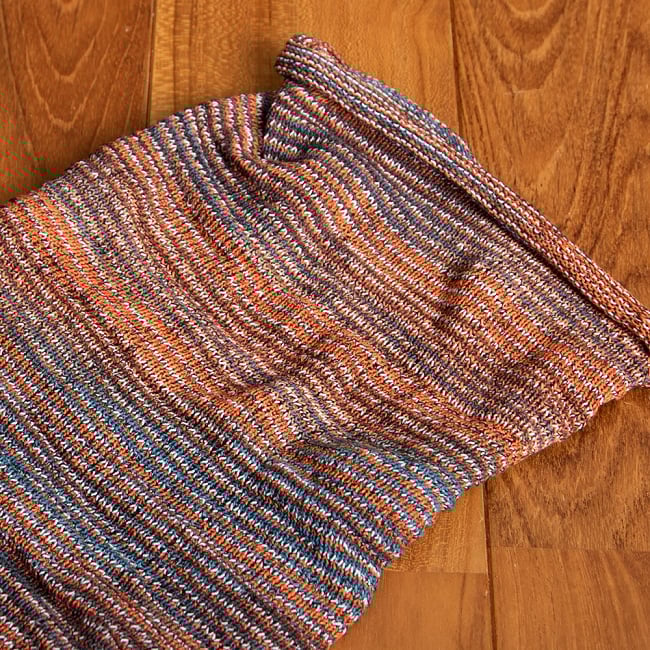 何通りも楽しめる!魔法のターバン - オレンジブルーの商品写真 3枚目 アップにしてみました。伸縮性もあり、使いやすいです。