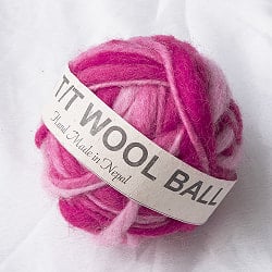 【送料無料・9個セット】カラーウールボール - ラブリーピンクの写真