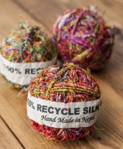 シルク・リサイクル・カラフル・スレッドボール - サブ5