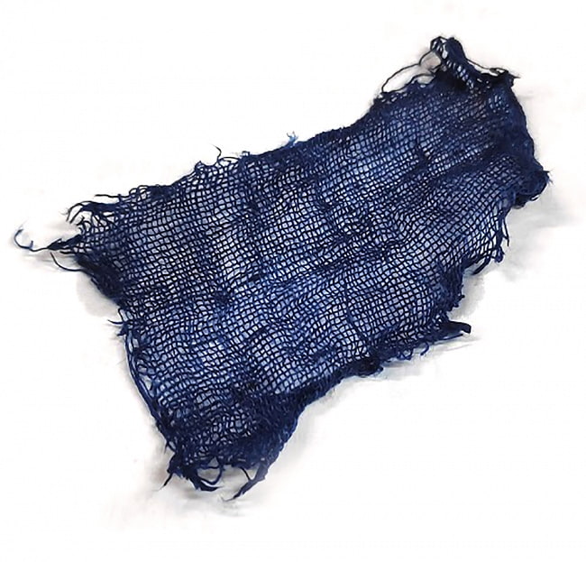 【送料無料・5個セット】インディゴケーキ - インド藍 ブロック 藍染用 【標準品 約100g】 9 - 標準品を使って染めてみました。水1Lに標準品20gを入れて染液を作って染めたものです。