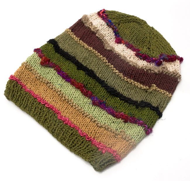 カラフルコットンのボーダーニット帽 【カーキ】 3 - 平らなところに置いてみました。