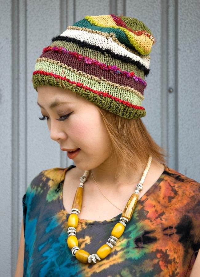 カラフルコットンのボーダーニット帽 【カーキ】の写真