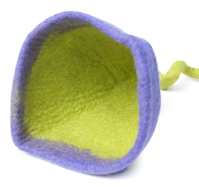 ヒマラヤ星人の帽子 【黄緑×紫】 6 - 中はこんな感じに丁寧に作られています。