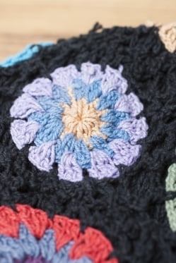 お花刺繍のニット帽 - サブ3