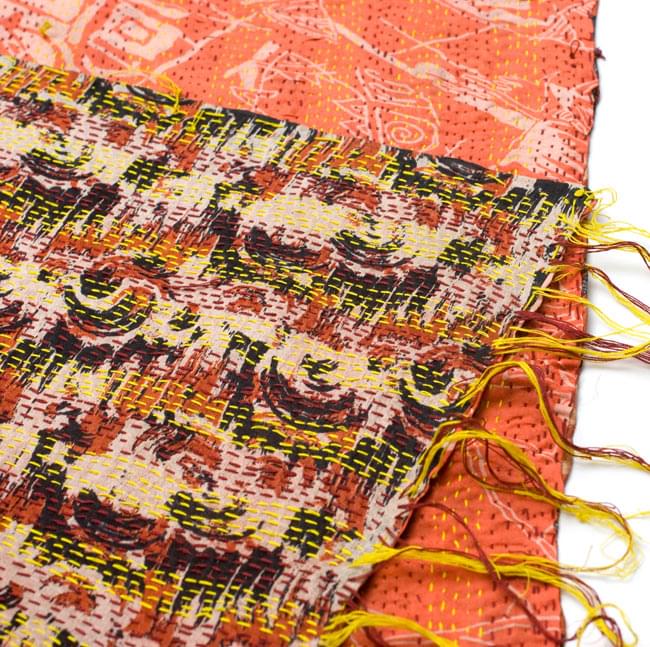 【1点物】インドのカンタ刺繍スカーフ (187-192cm×43cm) 6 - 反対面を折り返してみました。リバーシブルでお楽しみ頂けます。