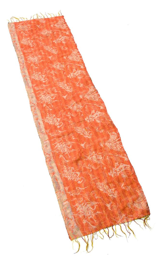 【1点物】インドのカンタ刺繍スカーフ (187-192cm×43cm)の写真