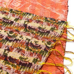 【1点物】インドのカンタ刺繍スカーフ （187-192cm×43cm）の商品写真