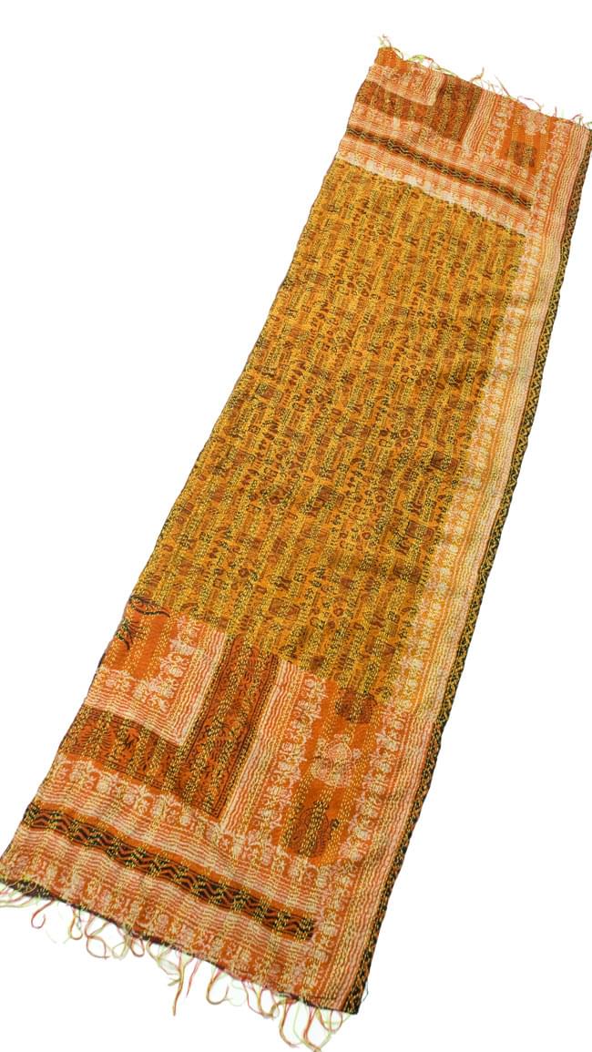 【1点物】インドのカンタ刺繍スカーフ (190cm×48cm)の写真カンタ,インド 刺し子,ストール,ショール.スカーフ
