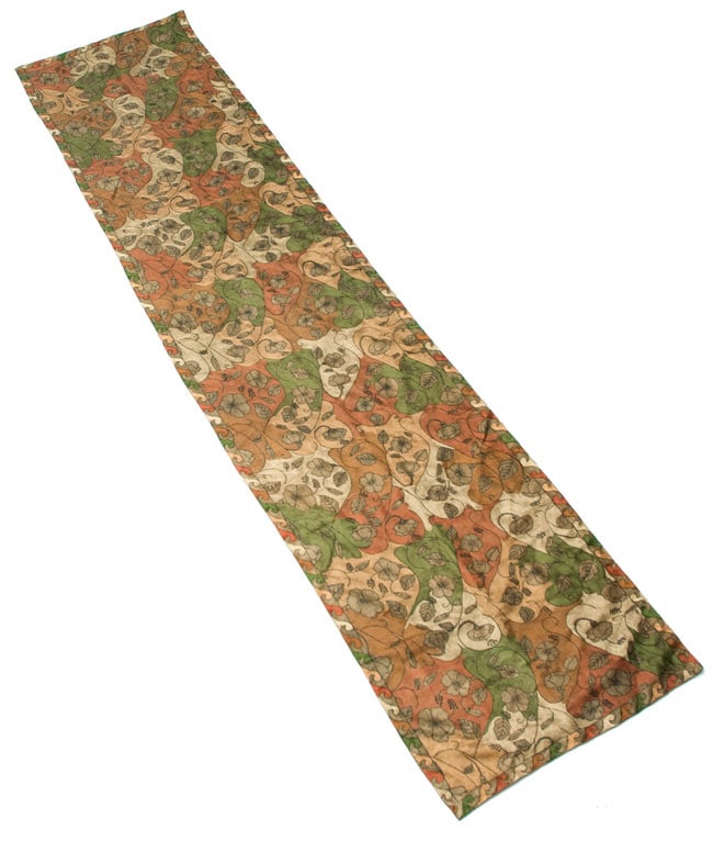 【1点物・インド最高級品】インドのカンタ刺繍ストール 6 - 広げるとこのようなデザインになります。