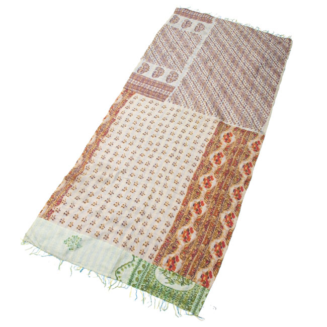 【1点物】インドのカンタ刺繍ショール (208cm×88cm) 9 - 反対の面の全体像です。