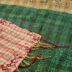 【1点物】インドのカンタ刺繍ショール （216cm×80cm）の商品写真