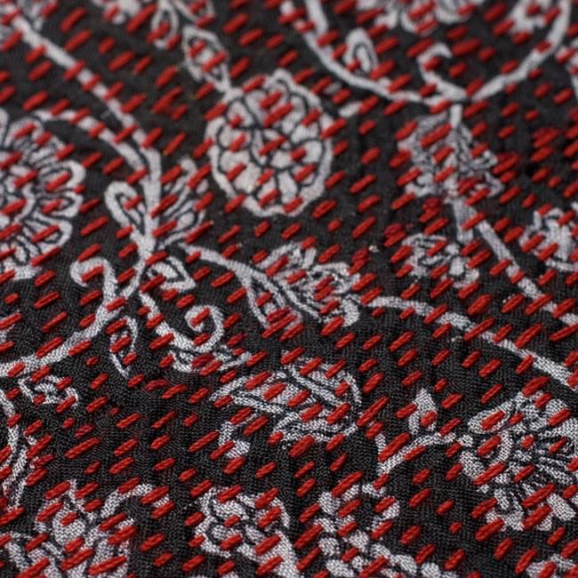 【1点物・インド最高級品】インドのカンタ刺繍ストール 10 - 他の部分をアップにしてみました。