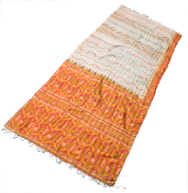 【1点物】インドのカンタ刺繍ショール (200cm×88cm)の商品写真 9枚目 反対の面の全体像です。