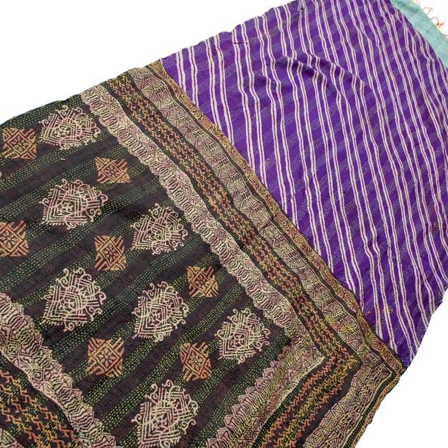 【1点物】インドのカンタ刺繍ショール (190-200cm×78cm) 2 - 斜めから撮ってみました。全体に刺し子がしてあるのでとても丈夫です。