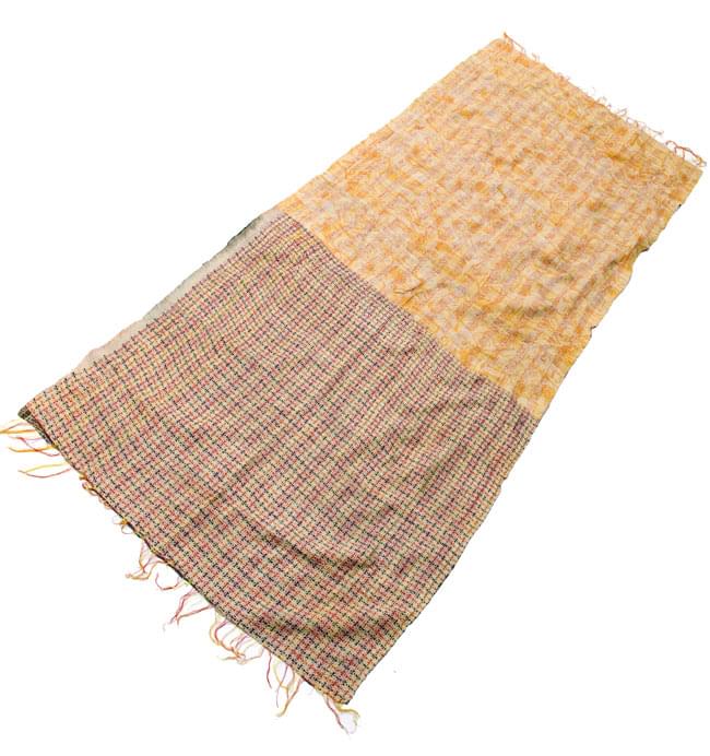 【1点物】インドのカンタ刺繍ショール (190-200cm×78cm) 9 - 反対の面の全体像です。