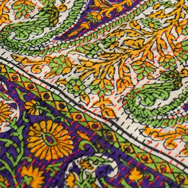 【1点物】インドのカンタ刺繍ショール (180cm×80cm) 4 - ひと針ひと針丁寧に縫われており、ため息の出る美しさです。