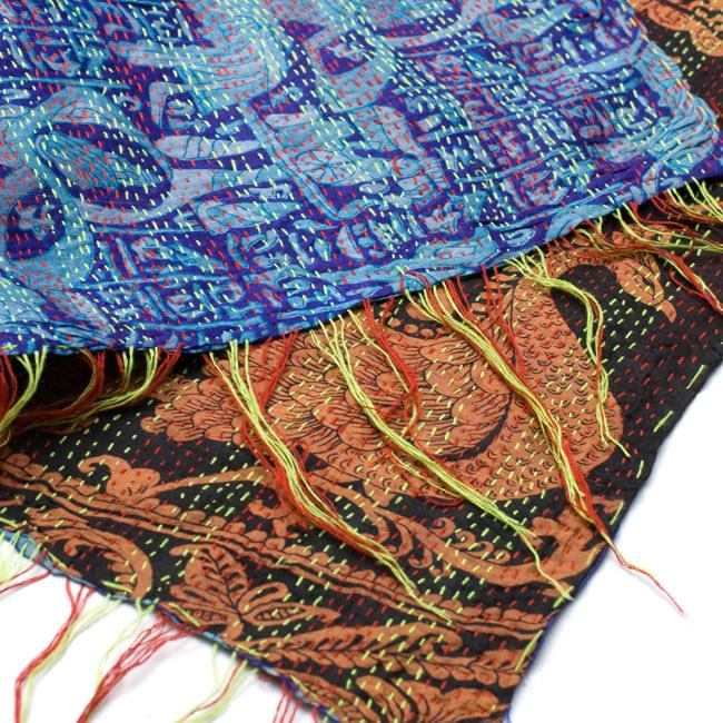 【1点物】インドのカンタ刺繍スカーフ (190-195cm×50cm) 6 - 反対面を折り返してみました。リバーシブルでお楽しみ頂けます。