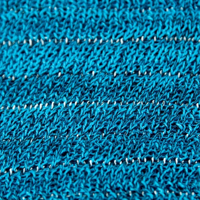 何通りも楽しめる！魔法のスヌード - ブルー 2 - 生地をアップにしてみました。