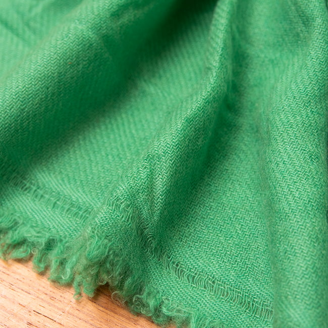 パシュミナ　カシミア100% 大判手織りストール - グリーン 2 - ふんわりとした柔らかく素晴らしい肌触りが魅力的