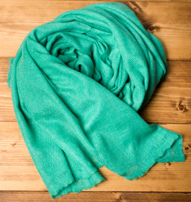 パシュミナ　カシミア100% 大判手織りストール - ターコイズ 4 - 保温性にも優れているので肌寒い季節も心地よく過ごすことができます