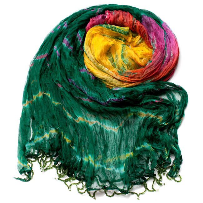 インドの薄ショール クリンクル タイダイドゥパッタ - 緑 2 - 鮮やかでビビッドな色彩が綺麗です