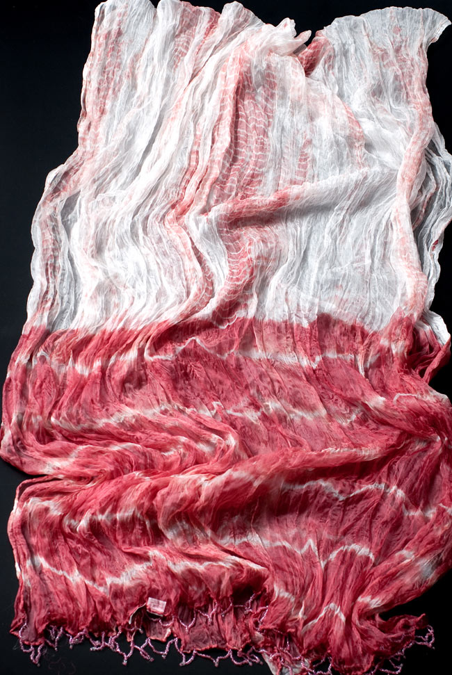 インドの薄ショール クリンクル タイダイドゥパッタ - ブラウンピンクの写真