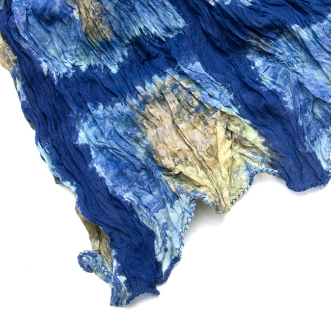 (タイダイ) インドのクリンクルストール - 紺×水色 3 - 端の部分はこのようになっております