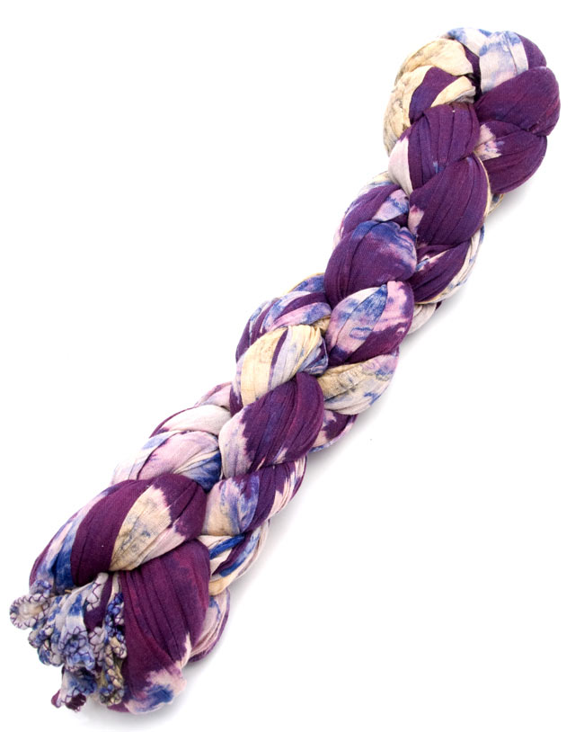 (タイダイ) インドのクリンクルストール- 黒×緑 5 - この編まれ方により、独特のシワ感が出ています。基本的にはこの状態での発送になります。(こちらを含め、以下の画像は同サイズ品の写真となります。)