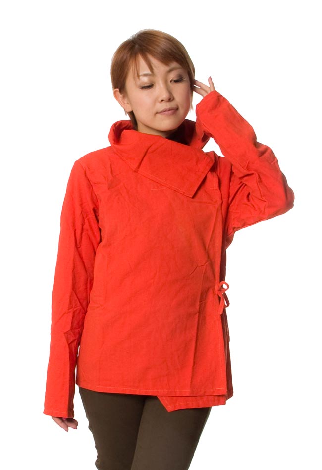 ウッドボタンのカシュクールジャケット 【オレンジ】の写真